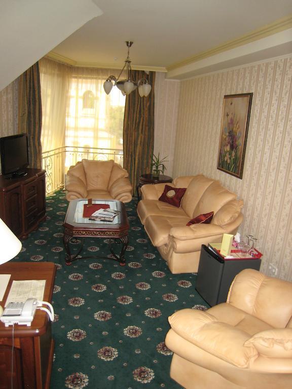 Atrium Hotel 이바노프란키우스크 객실 사진